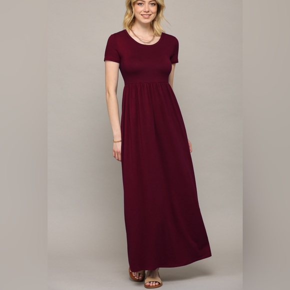 Black Floral Maxi Dress - Picture 2 of 5